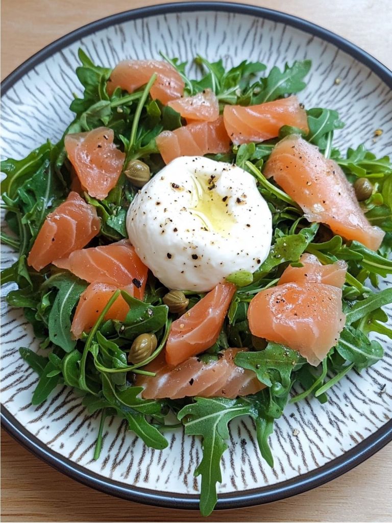 Ensalada De Salmón Y Rúcula Con Burrata (2)