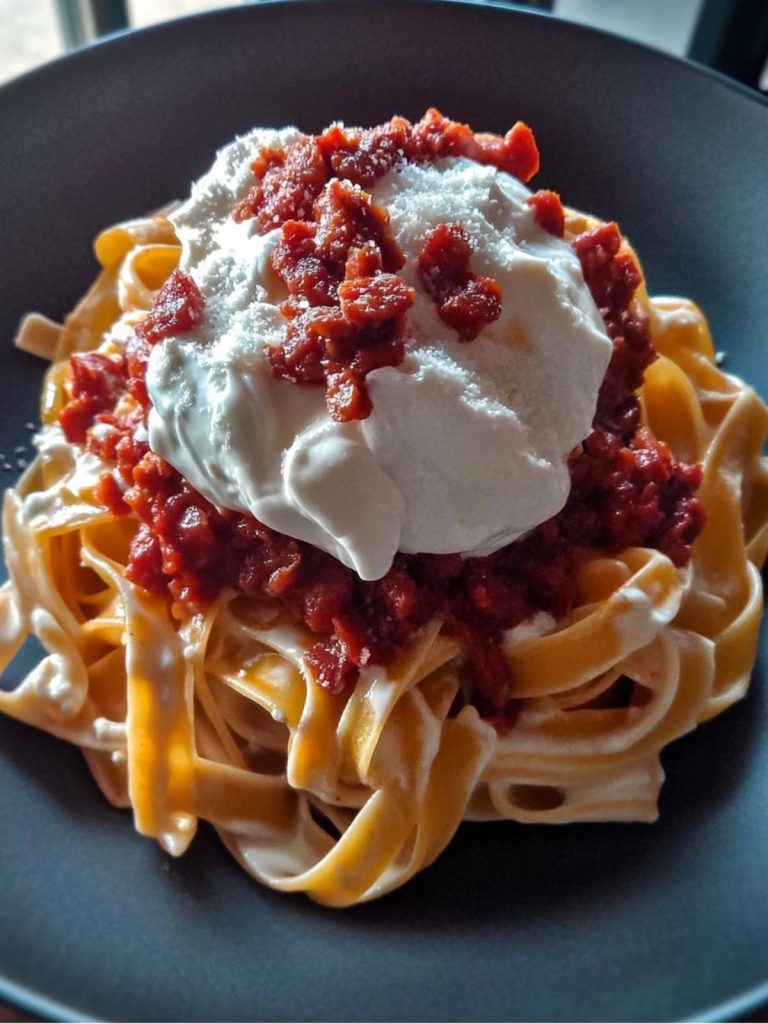 Spaghetti Con Chorizo Y Burrata (3)