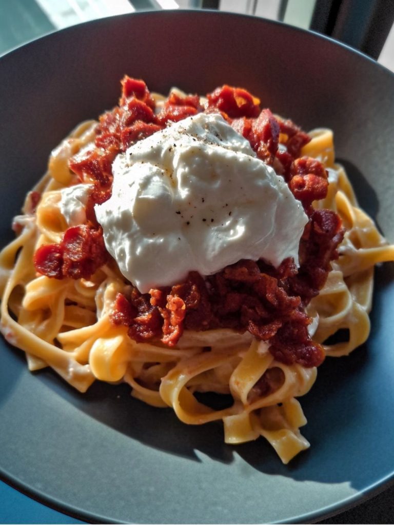 Spaghetti Con Chorizo Y Burrata (5)