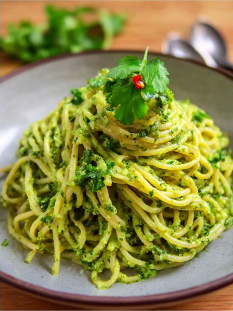 Espagueti con Salsa Cremosa de Chile Poblano (2)