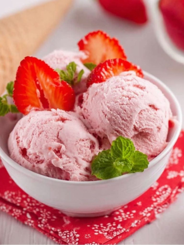 Helado de fresa casero (2)